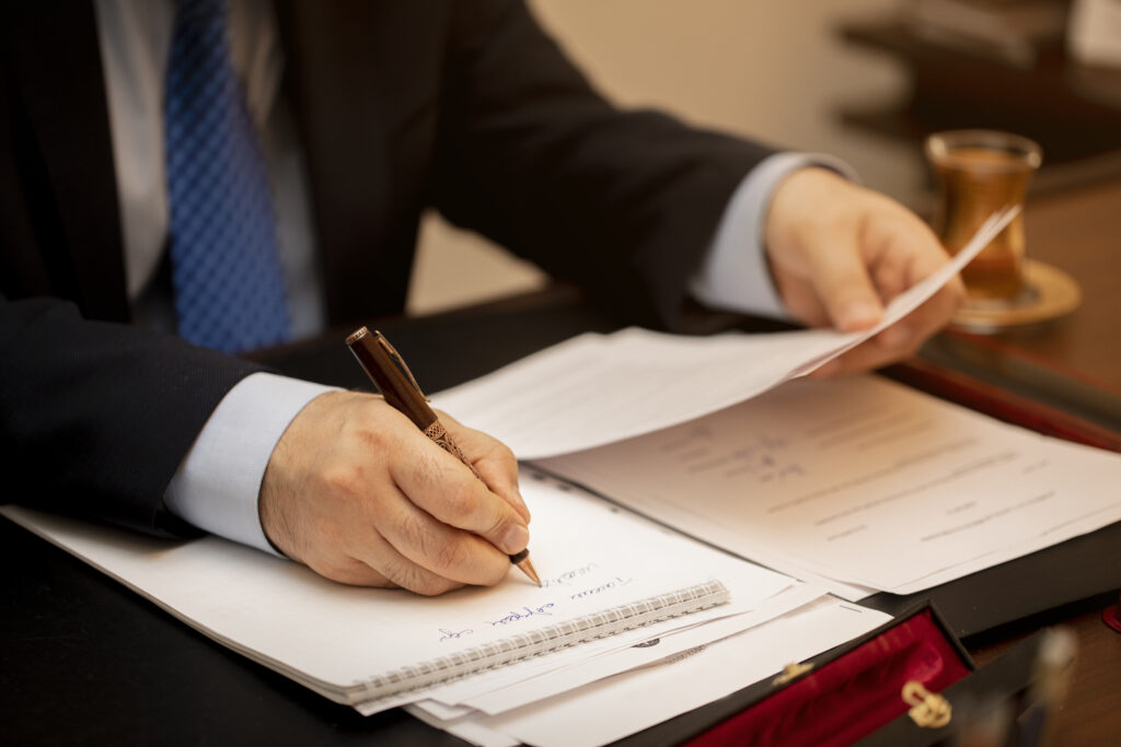 giving best legal services for startups